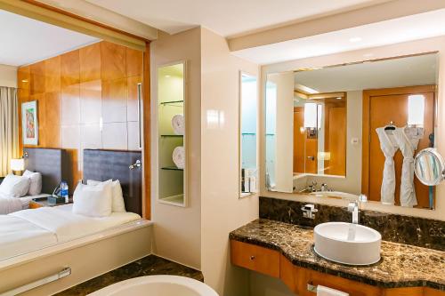 Superior Twin Family Room